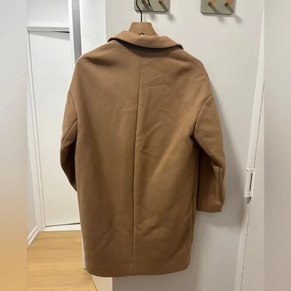 Beautiful Everlane Camel Color Wool Coat